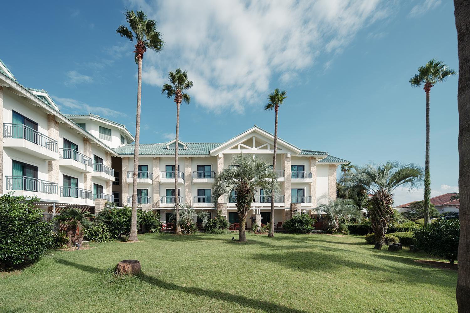 The Suites Hotel Jeju Seogwipo Eksteriør billede